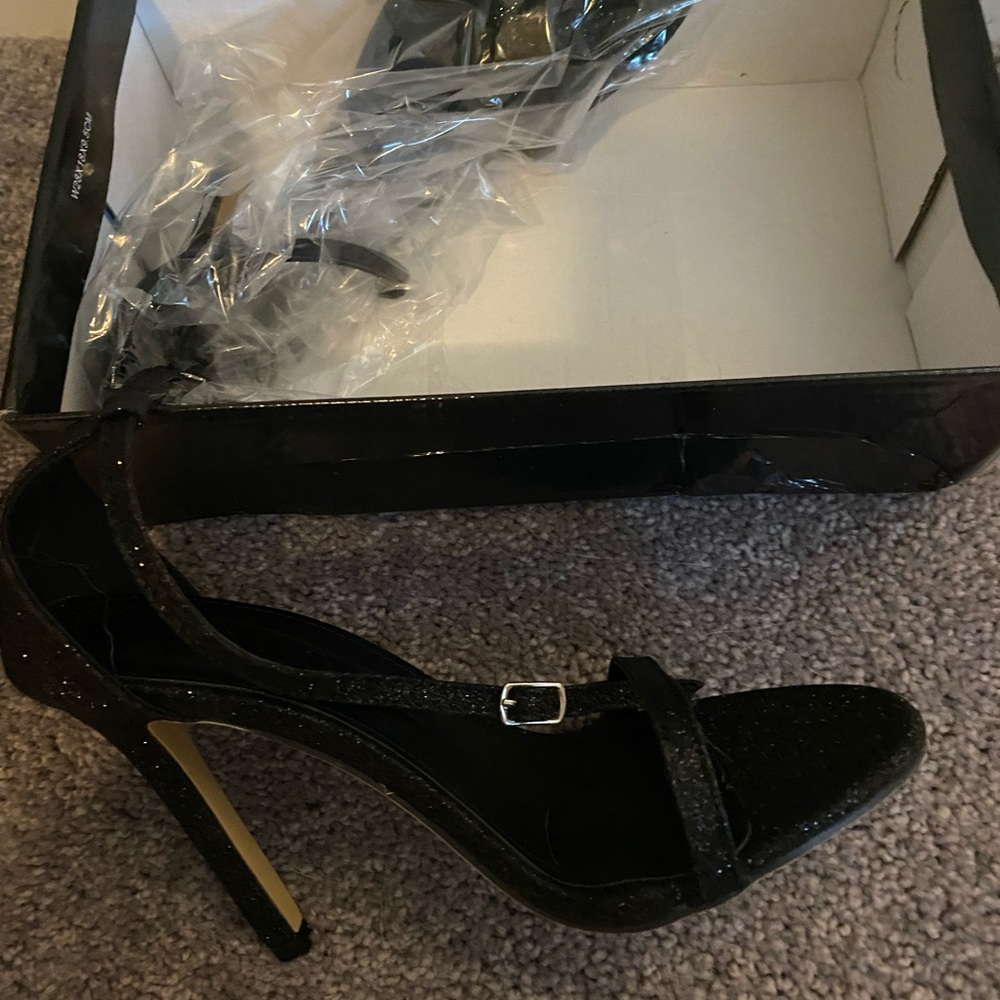 New! Black Heels 6.5 or make an offer